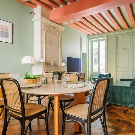 Superb Near Notre-dame Cathedral - Mobility Lease * Parigi